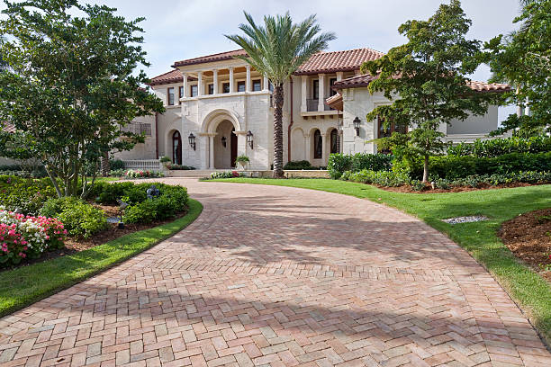 Best Professional Driveway Pavers  in Shelton, WA